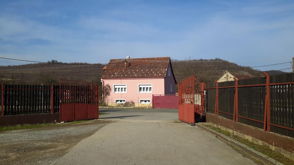 Apartman Anka Ratkovica Exteriér fotografie